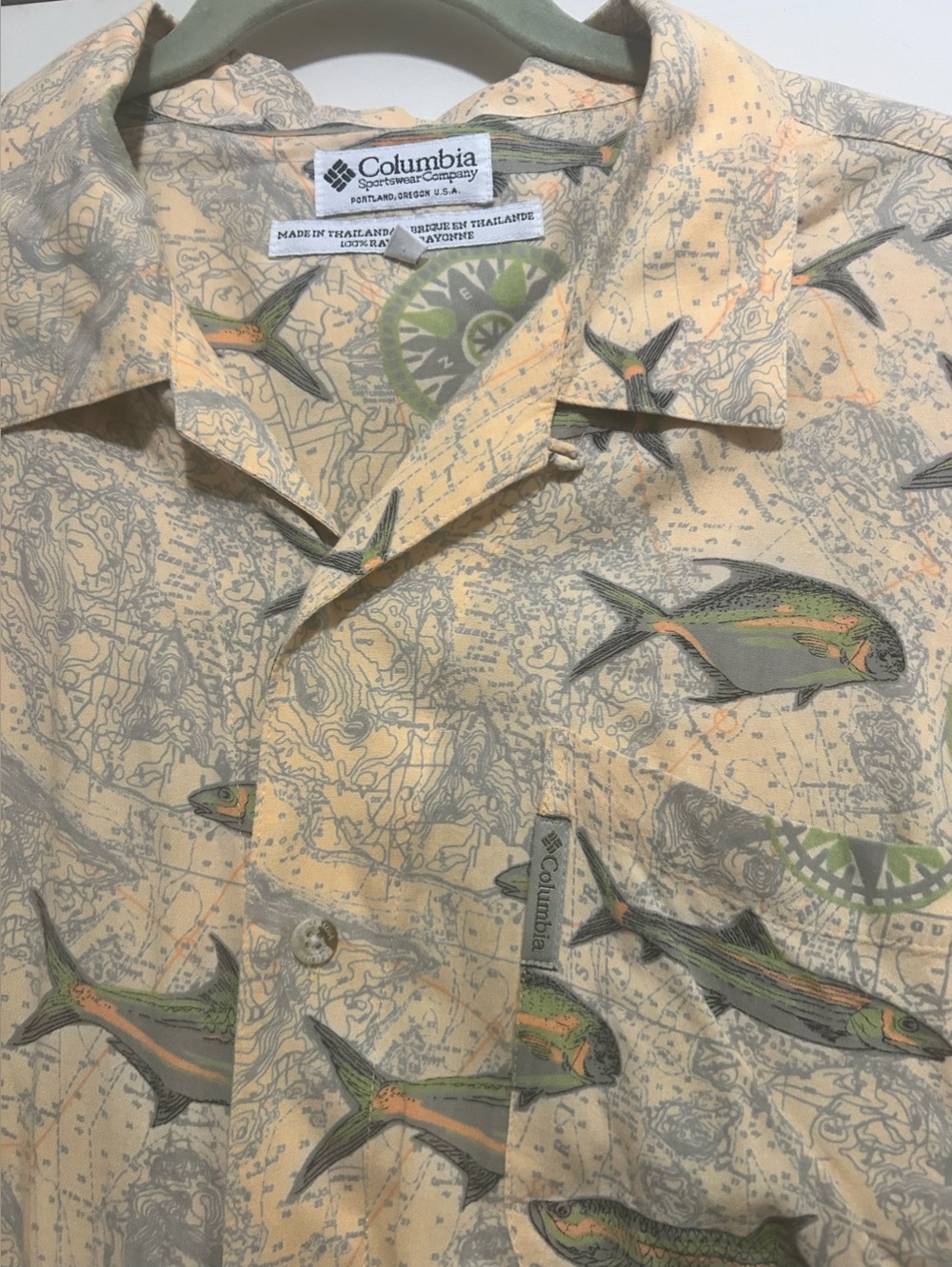 $10 * Columbia Beige Camp Shirt with Green Fish Print